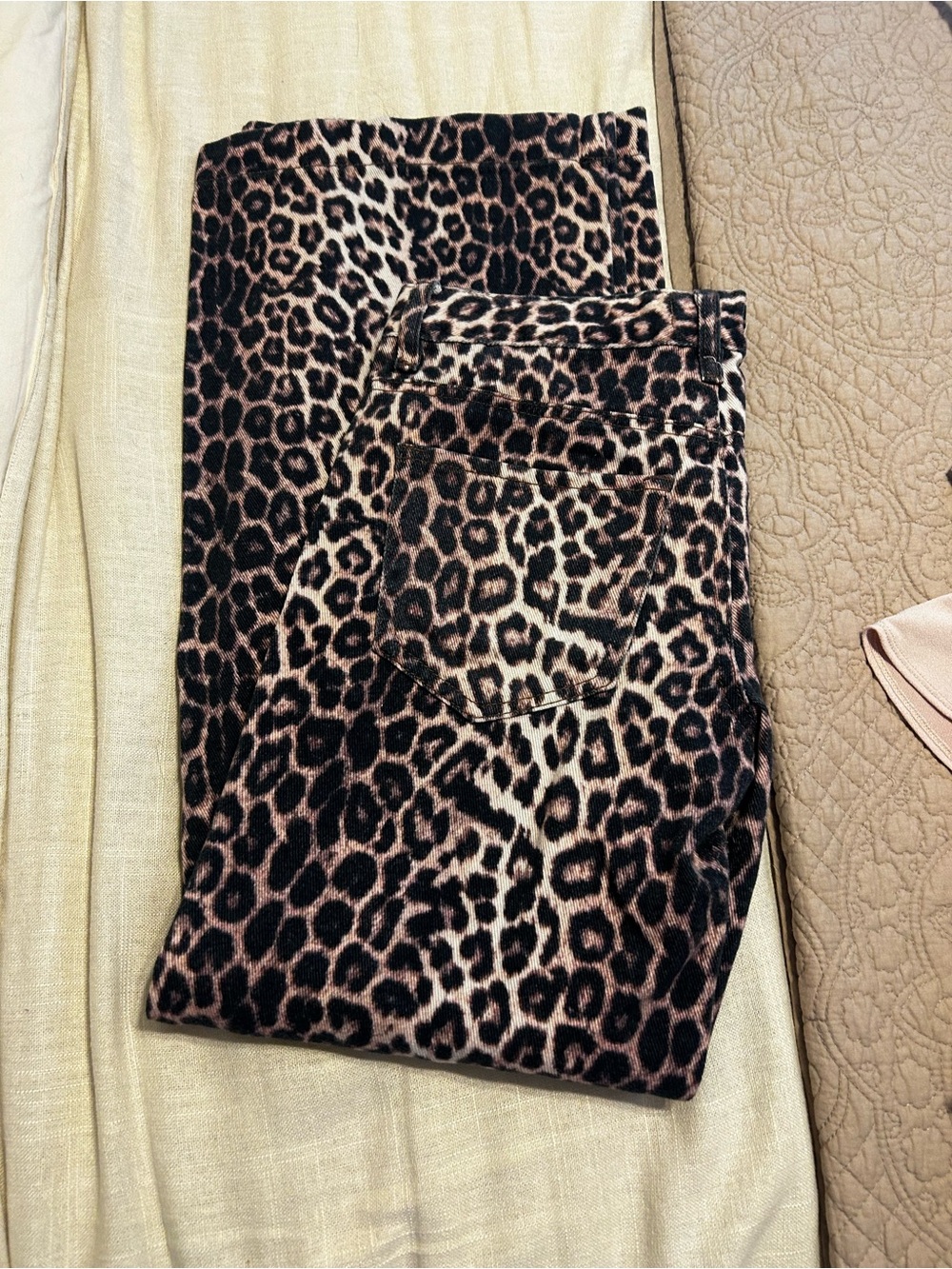 Pac sun Low rise cheetah jeans